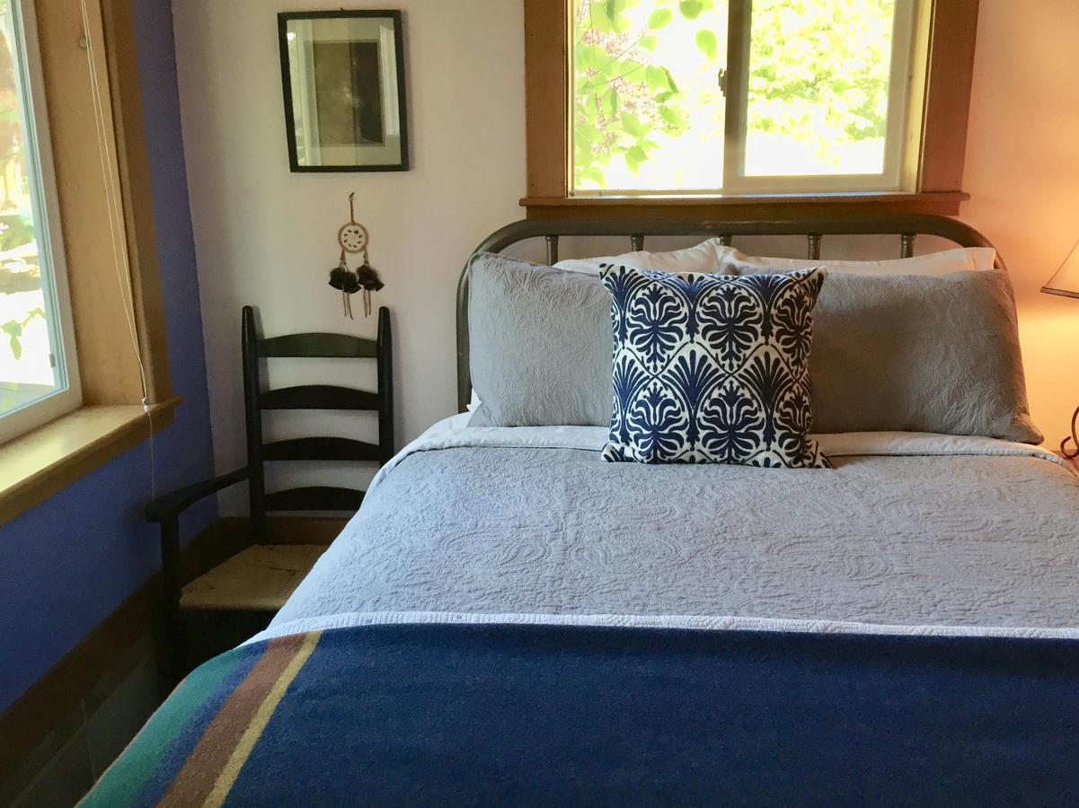 Bond Ranch Retreat Hotel King Hill Quarto foto